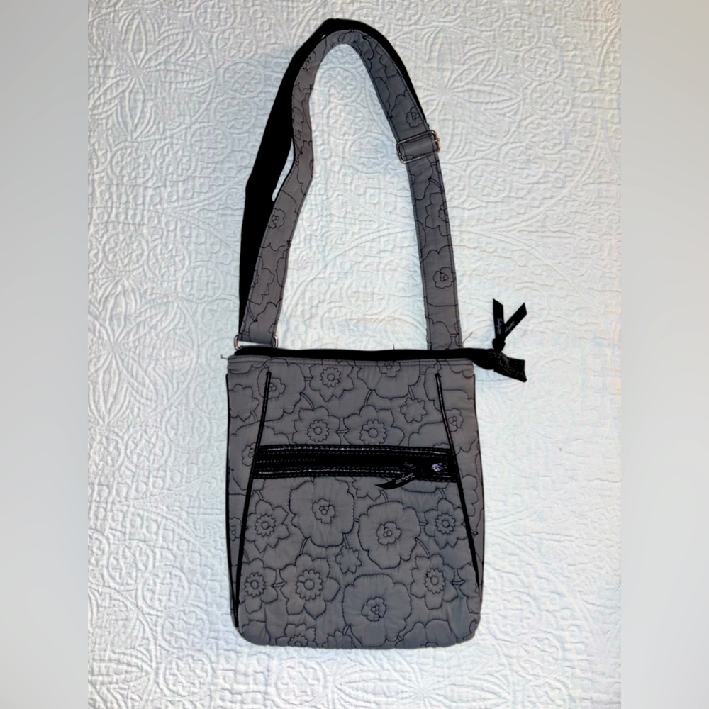 Thirty-One gray Quilted Poppy Floral crossbody